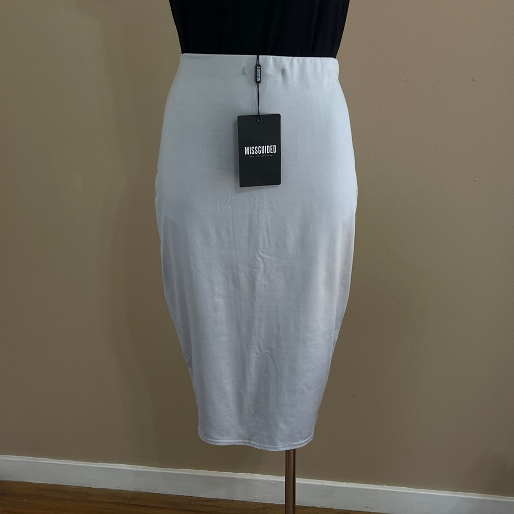 Missguided Bodycon Pencil Skirt Gray Silver | NWT Stretchy. 14 waist up to 30